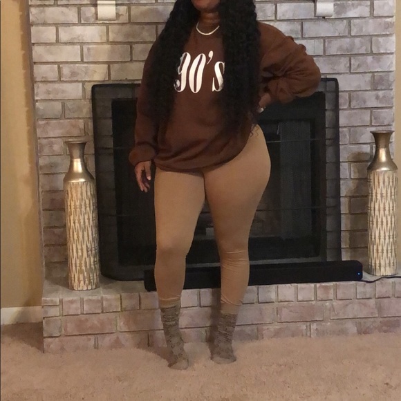 Loose fitted 90s sweatshirt - Picture 2 of 2